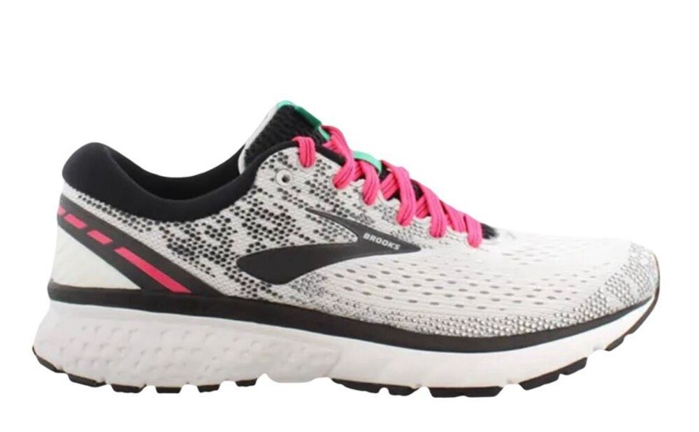 Brooks Women’s Ghost ll sneakers